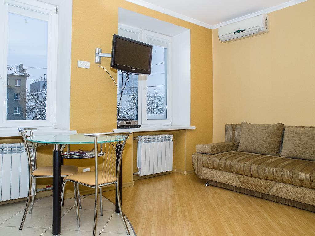 Central Studio Tatiana Kharkiv Eksteriør bilde